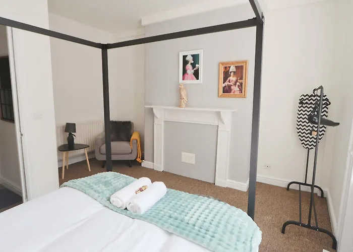 Lovely One Bedroom Flat In St Michael's Hill *